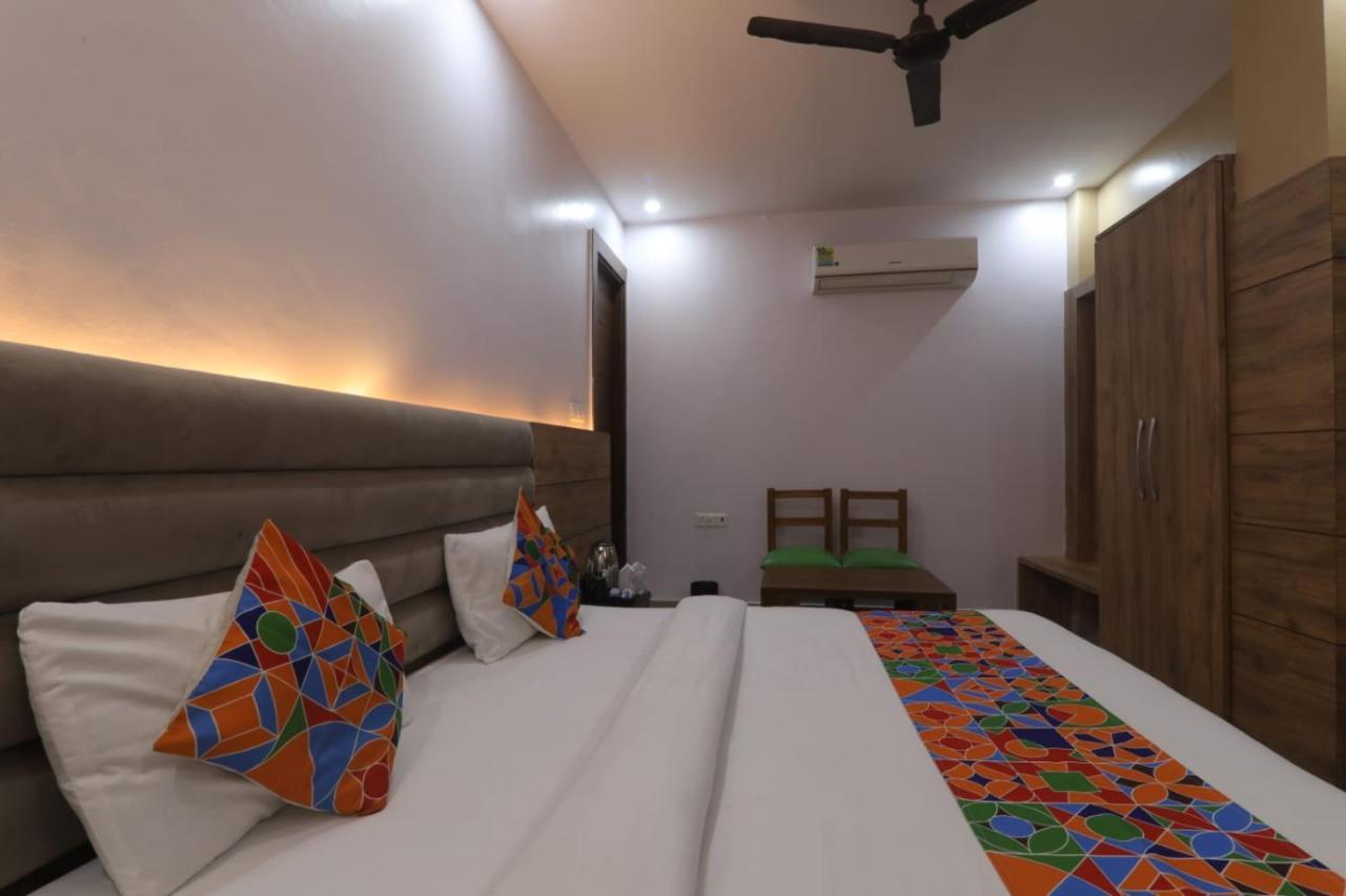 Icyhotels Hl Inn Chinhat Экстерьер фото