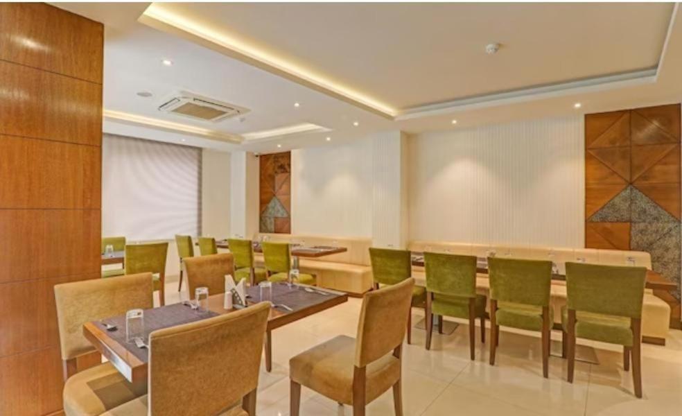 Icyhotels Hl Inn Chinhat Экстерьер фото